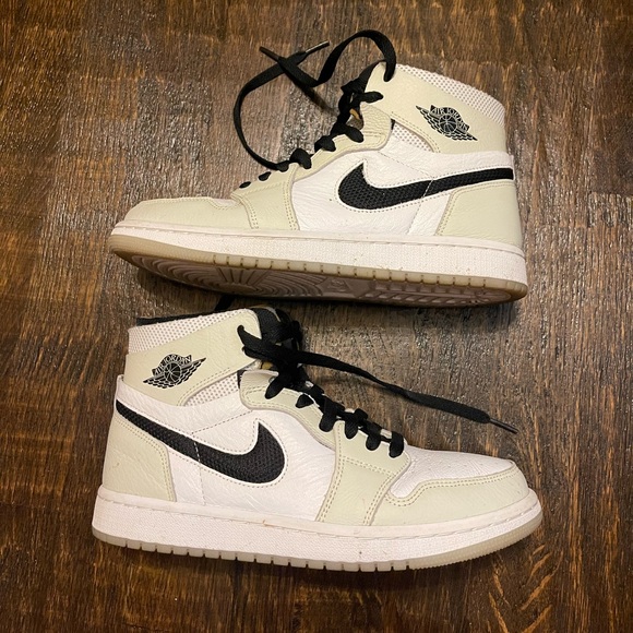 Women’s Air Jordan 1 High Zoom Comfort “light bone” - Picture 1 of 5